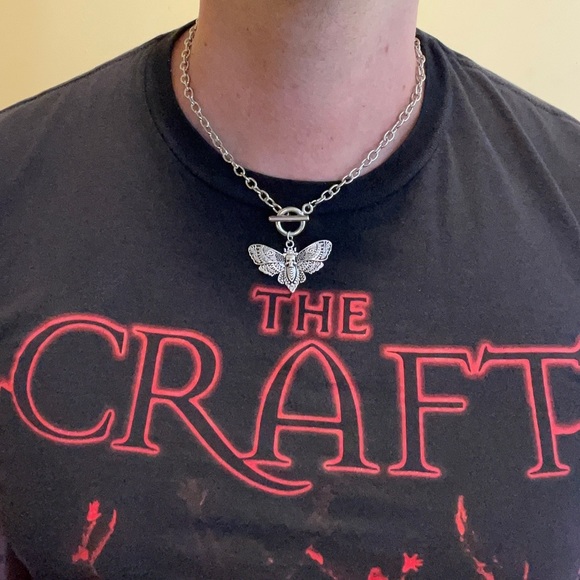 Moth Skull Necklace Toggle Clasp Silver Tone New - Picture 1 of 4